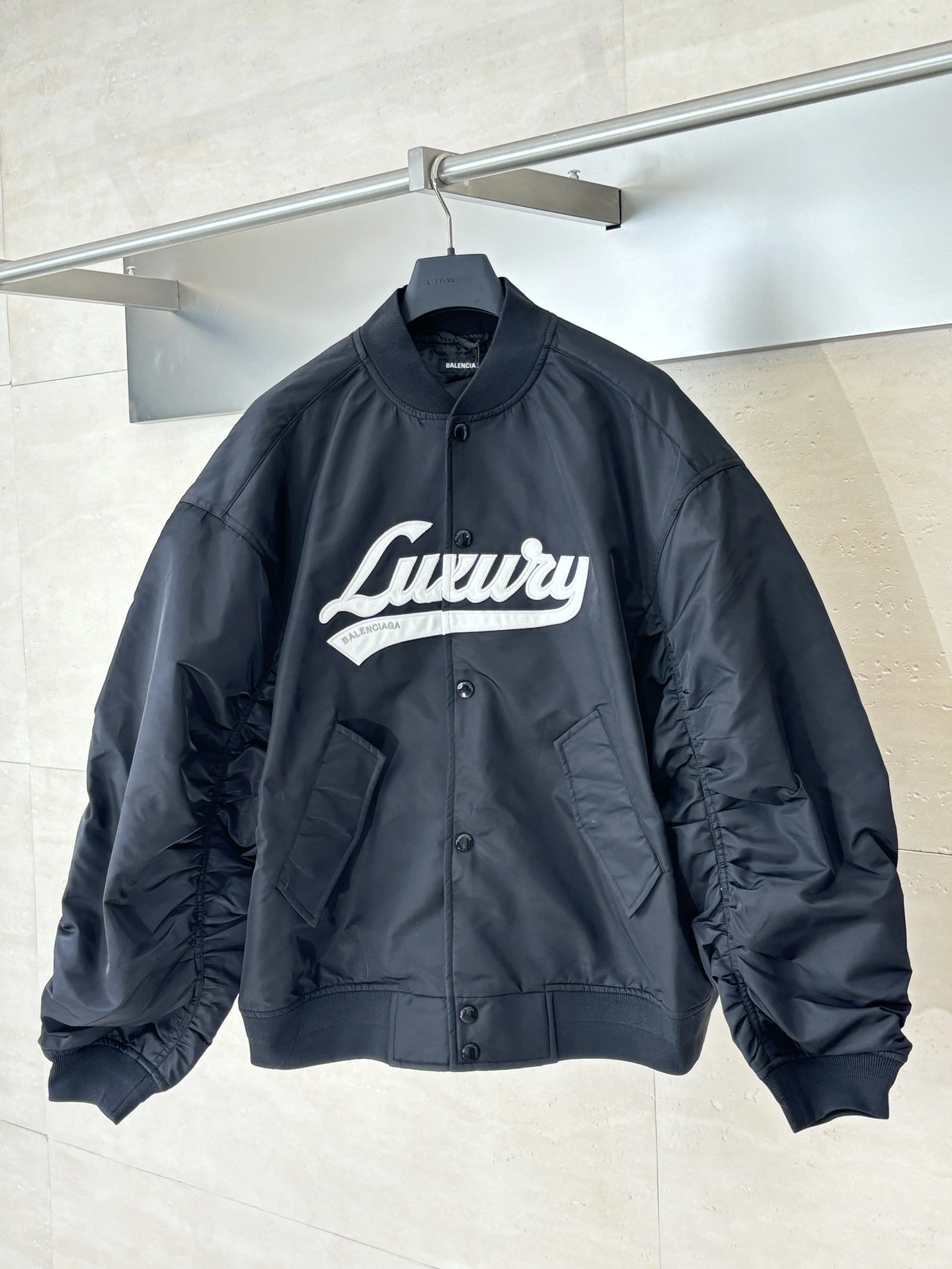wg.luxury-- 218593i16 embroidery item:E-F322K1908